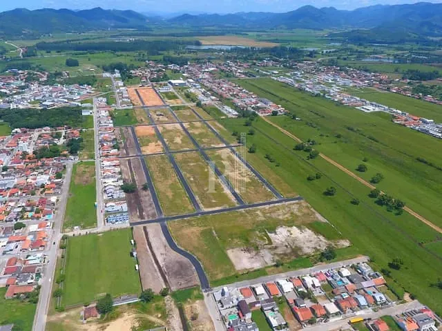 Terreno com 250m², à venda, no bairro Joaia em Tijucas