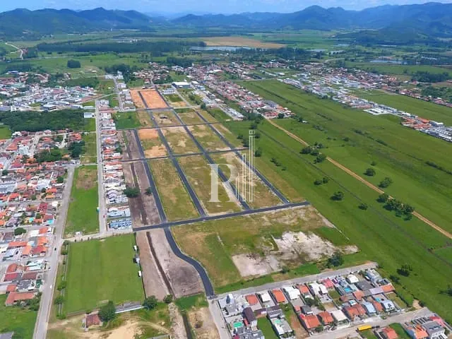 Terreno com 250m², à venda, no bairro Joaia em Tijucas