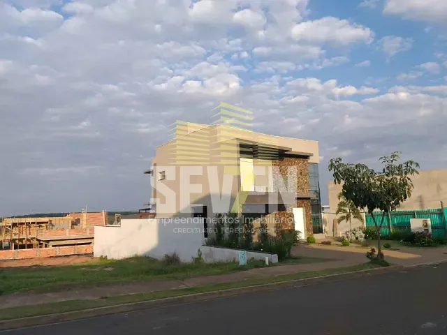 Terreno com 379m², à venda, no bairro Vila Aviaçao em Bauru