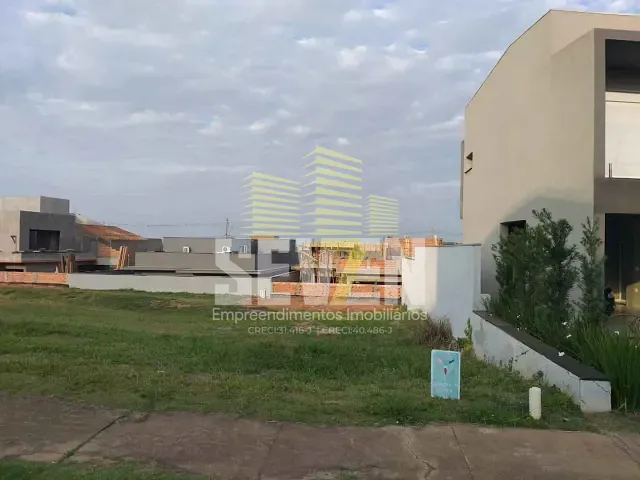 Terreno com 379m², à venda, no bairro Vila Aviaçao em Bauru