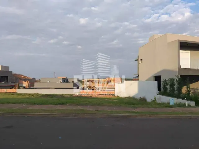 Terreno com 379m², à venda, no bairro Vila Aviaçao em Bauru