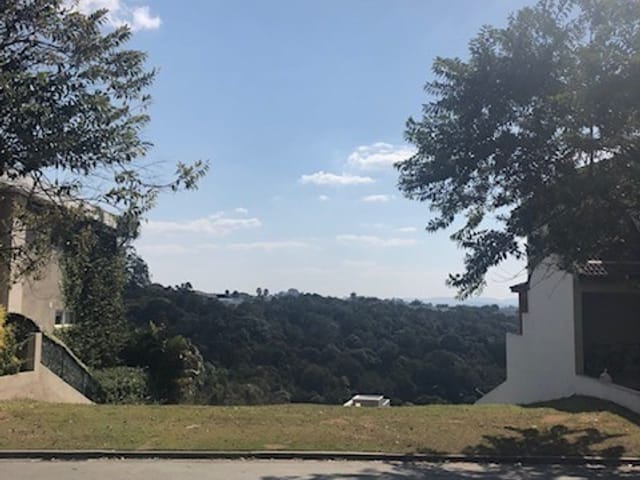 Terreno com 570m², à venda, no bairro Alphaville em Santana de Parnaíba