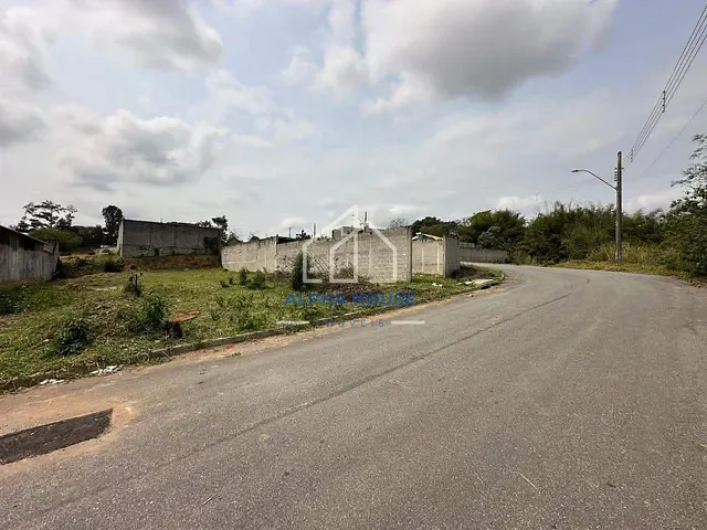 Terreno com 382m², à venda, no bairro Vitória Vale III em Pindamonhangaba
