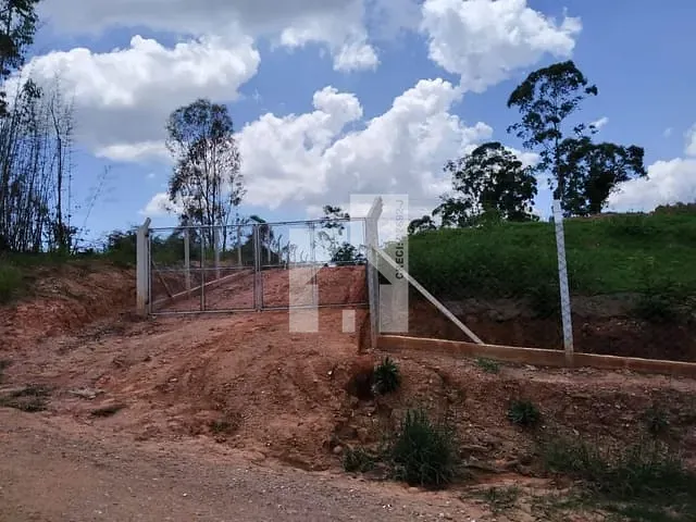 Terreno com 2270m², à venda, no bairro Caxambu em Jundiaí