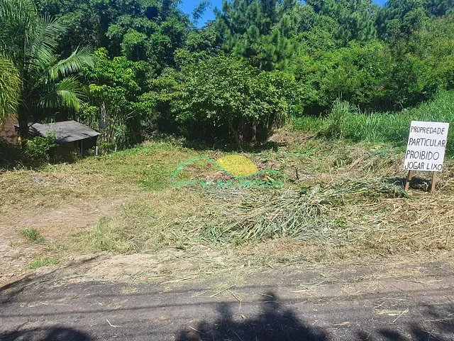 Terreno com 280m², à venda, no bairro Armação do Pântano do Sul em Florianópolis