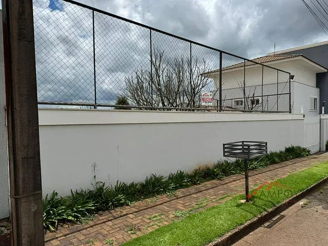 Terreno com 433m², à venda, no bairro Loteamento Residencial Cazarin em Apucarana