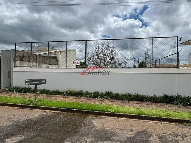 Terreno com 433m², à venda, no bairro Loteamento Residencial Cazarin em Apucarana