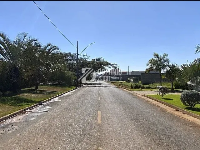 Terreno com 1515m², à venda, no bairro Residencial Mário de Almeida Franco em Uberaba