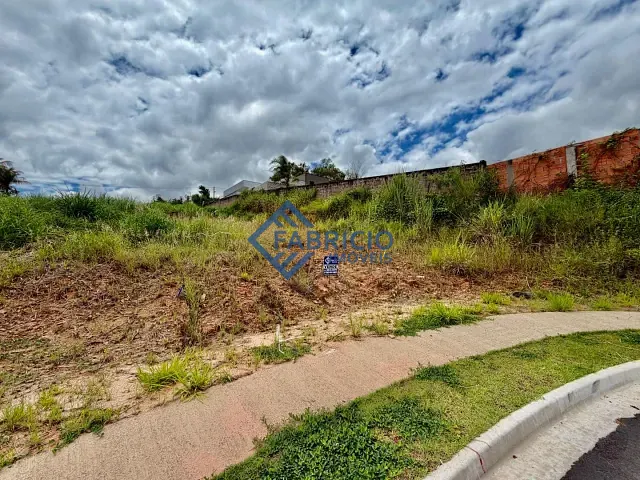 Terreno com 377m², à venda, no bairro Fazenda Santana em Vinhedo