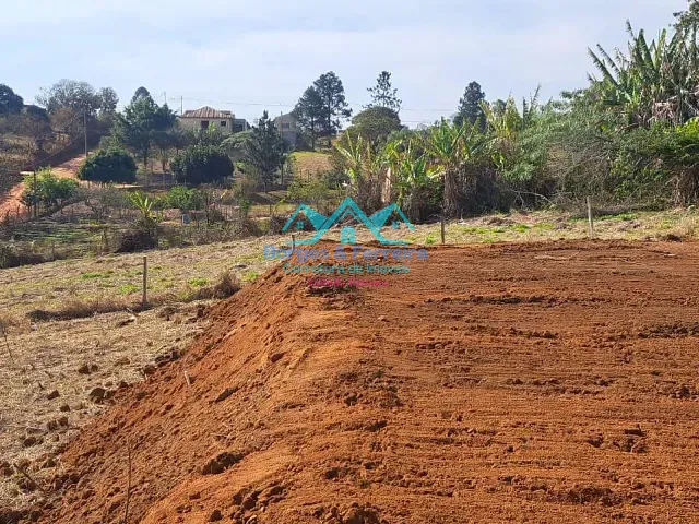 Terreno com 1500m², à venda, no bairro Carafá em Votorantim