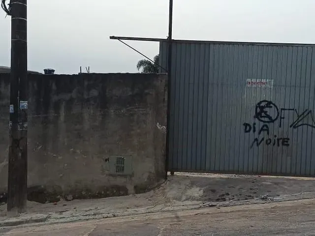 Terreno com 300m², à venda, no bairro Vila Magini em Mauá