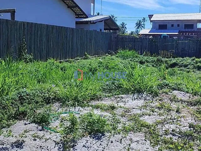 Terreno com 450m², à venda, no bairro Moradas Da Praia em Ilhéus