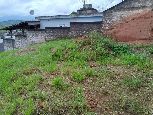 Terreno com 210m², à venda, no bairro Açude em Itajubá