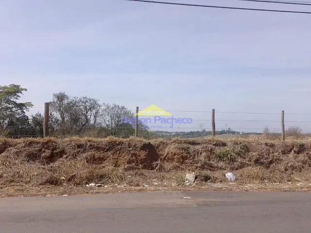 Terreno com 25000m², à venda, no bairro Chácara Santa Helena em Capivari