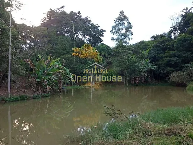 Terreno com 3000m², à venda, no bairro centro em Dorândia