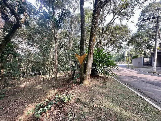 Terreno com 1472m², à venda, no bairro Parque Rincão em Cotia