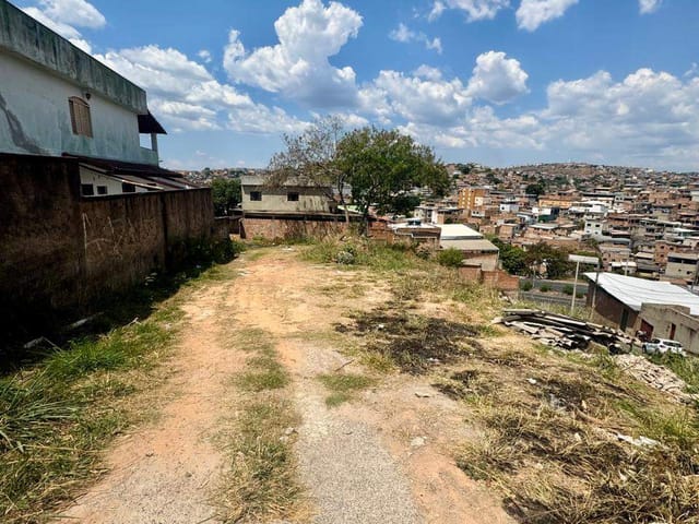 Terreno com 500m², à venda, no bairro Tupi B em Belo Horizonte