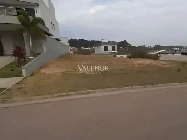 Terreno com 358m², à venda, no bairro Jardim Celeste em Jundiaí