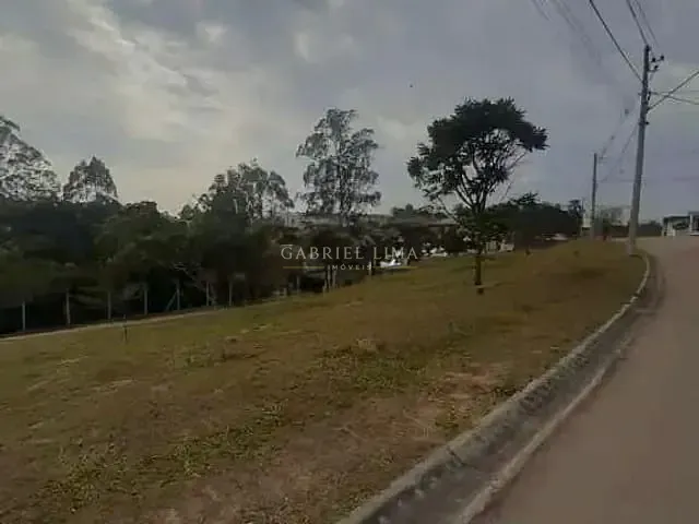Terreno com 358m², à venda, no bairro Jardim Celeste em Jundiaí
