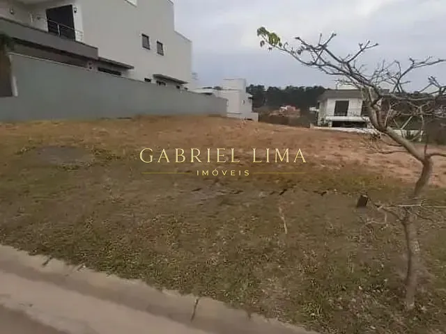 Terreno com 358m², à venda, no bairro Jardim Celeste em Jundiaí