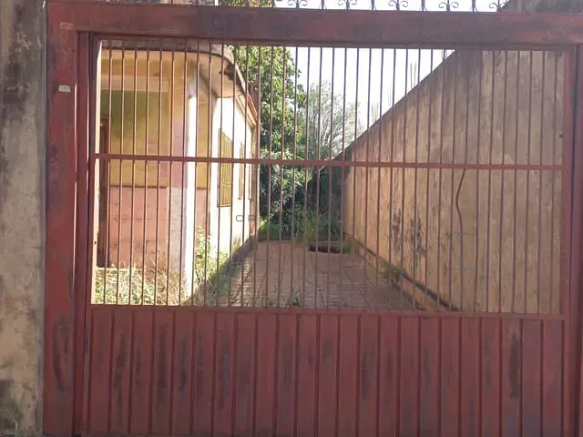 Terreno com 372m², à venda, no bairro Cabreúva em Campo Grande