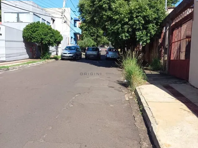 Terreno com 372m², à venda, no bairro Cabreúva em Campo Grande