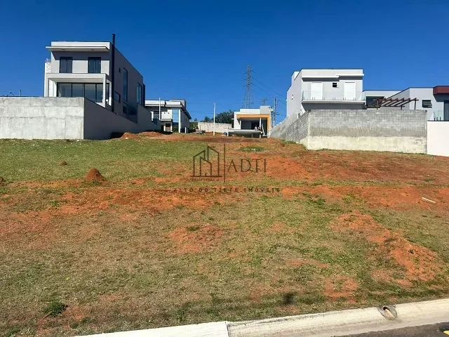 Terreno com 334m², à venda, no bairro Cézar de Souza em Mogi das Cruzes
