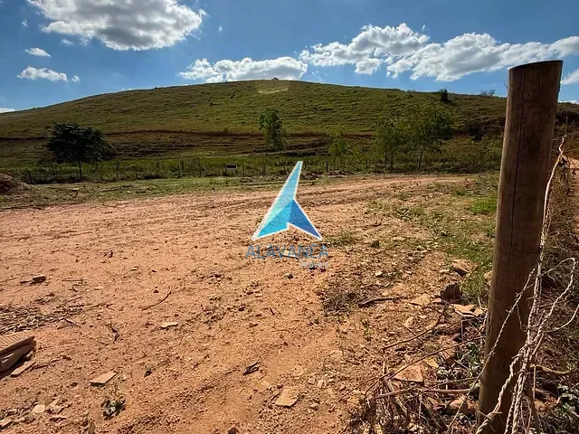 Terreno com 4800m², à venda, no bairro Córrego dos Borges em Governador Valadares