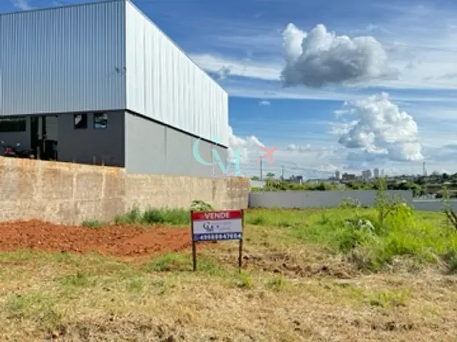 Terreno com 402m², à venda, no bairro Primo Taca em Xanxerê