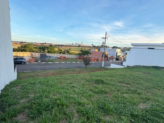 Terreno com 350m², à venda, no bairro Reserva dos Ypês I em Tatuí