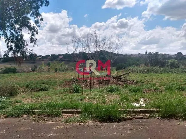 Terreno com 250m², à venda, no bairro Jardim Sobral em Taquaritinga