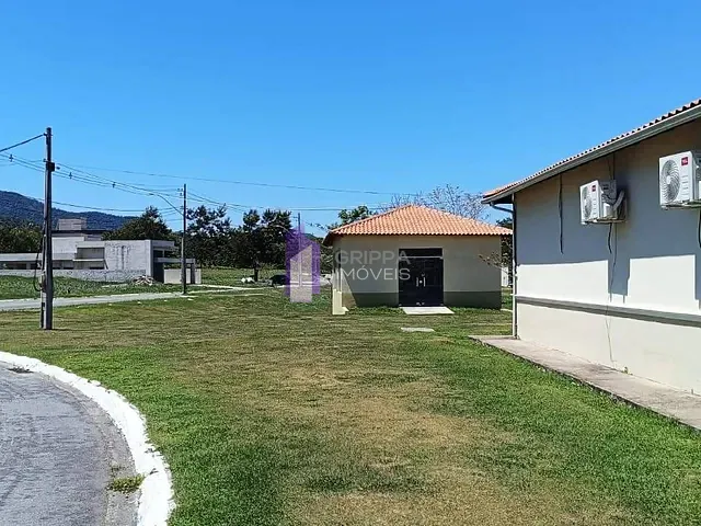 Terreno com 381m², à venda, no bairro Pilar em Maricá