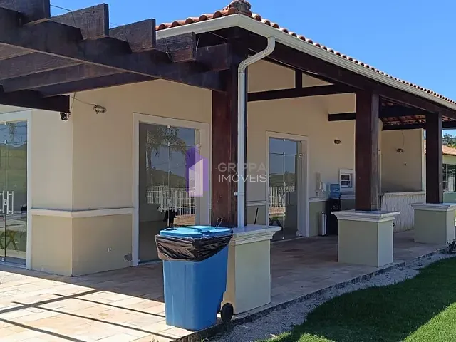 Terreno com 381m², à venda, no bairro Pilar em Maricá
