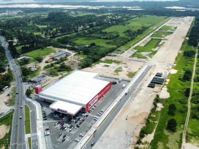 Terreno com 361m², à venda, no bairro São João do Rio Vermelho em Florianópolis