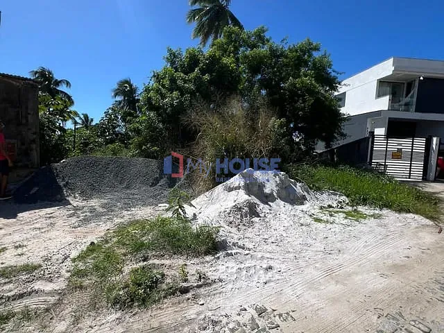 Terreno com 1080m², à venda, no bairro Nossa Senhora da Vitória em Ilhéus