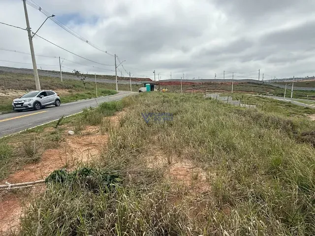 Terreno com 250m², à venda, no bairro Putim em São José dos Campos