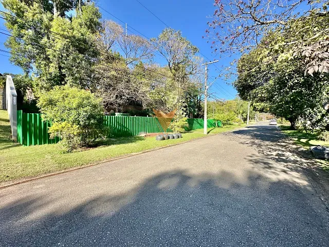 Terreno com 1779m², à venda, no bairro Bosque do Vianna em Cotia