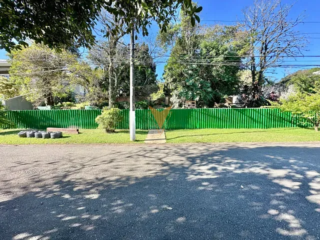 Terreno com 1779m², à venda, no bairro Bosque do Vianna em Cotia