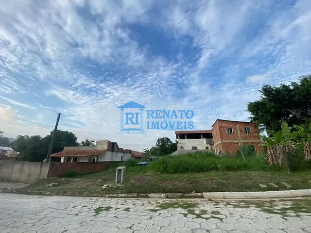 Terreno com 240m², à venda, no bairro Itapeba em Maricá