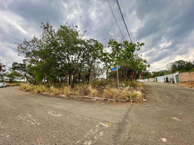 Terreno com 1000m², à venda, no bairro Lagoa Mansões em Lagoa Santa