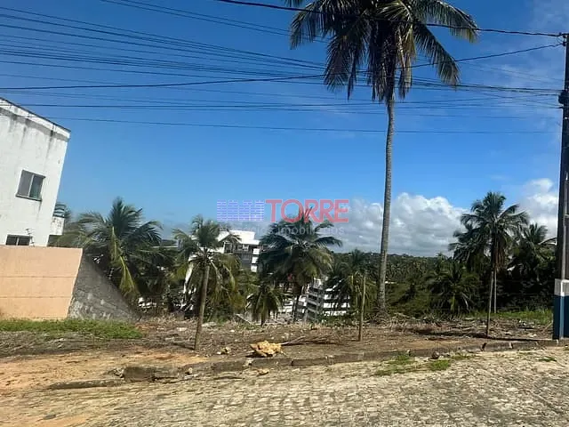 Terreno com 600m², à venda, no bairro Nossa Senhora da Vitória em Ilhéus