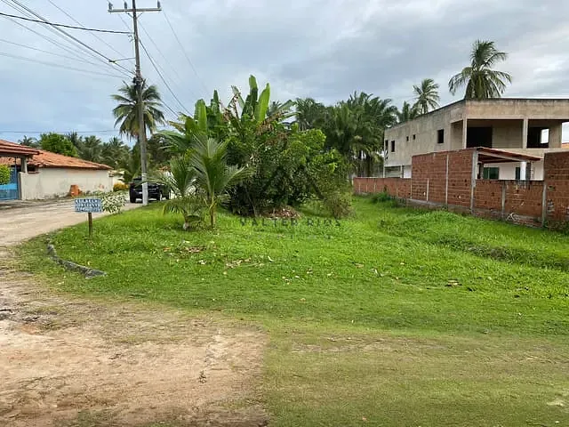 Terreno com 555m², à venda, no bairro Olivença em Ilhéus