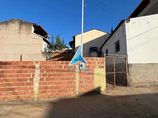 Terreno com 420m², à venda, no bairro Esperança em Governador Valadares