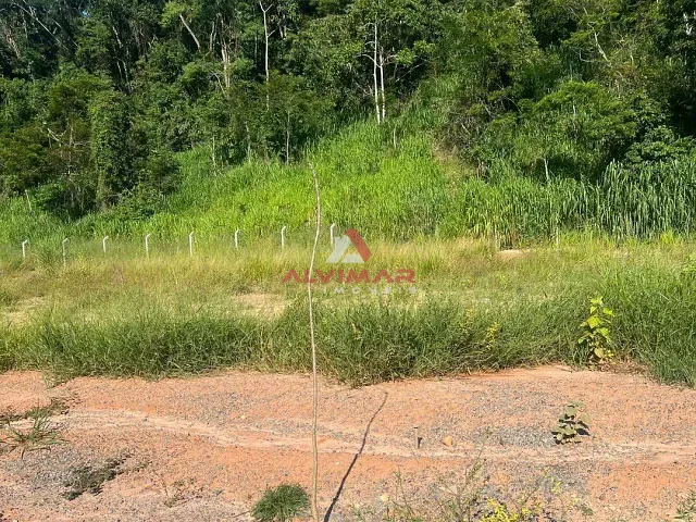 Terreno com 249m², à venda, no bairro Casa de Pedra em Volta Redonda