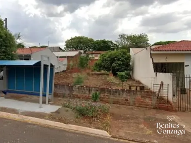Terreno com 454m², à venda, no bairro Conjunto Residencial Ney Braga em Maringá