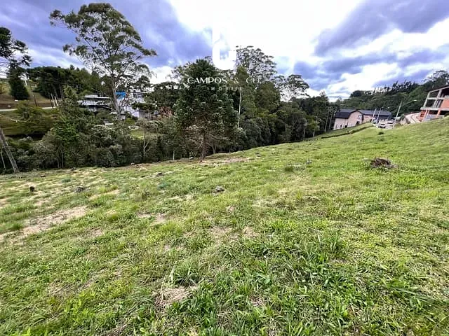 Terreno com 1346m², à venda, no bairro Alto Do Capivari em Campos Do Jordão