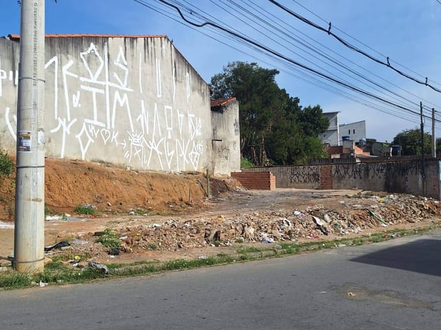 Terreno com 253m², à venda, no bairro Jardim Aeroporto III em Mogi das Cruzes