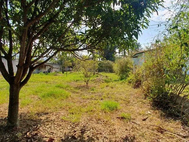 Terreno com 870m², à venda, no bairro Jardim Martinelli (Penedo) em Itatiaia