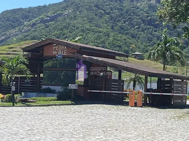 Terreno com 471m², à venda, no bairro Pilar em Maricá