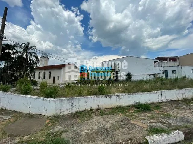 Terreno com 286m², à venda ou para alugar, no bairro Centro em Guaxupé